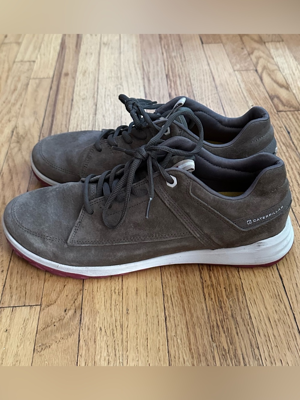 Caterpillar Quest Unisex Sneakers